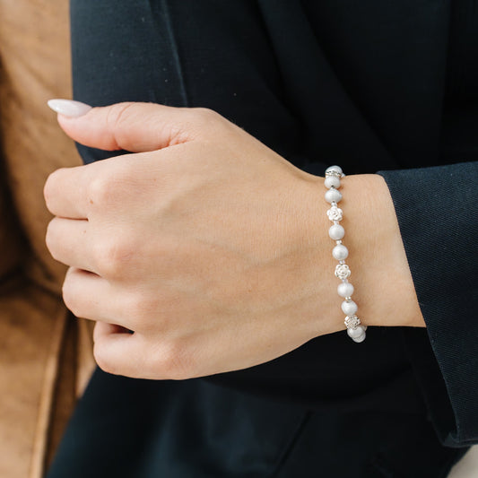 Gray Rose Bracelet with Freshwater Pearls
