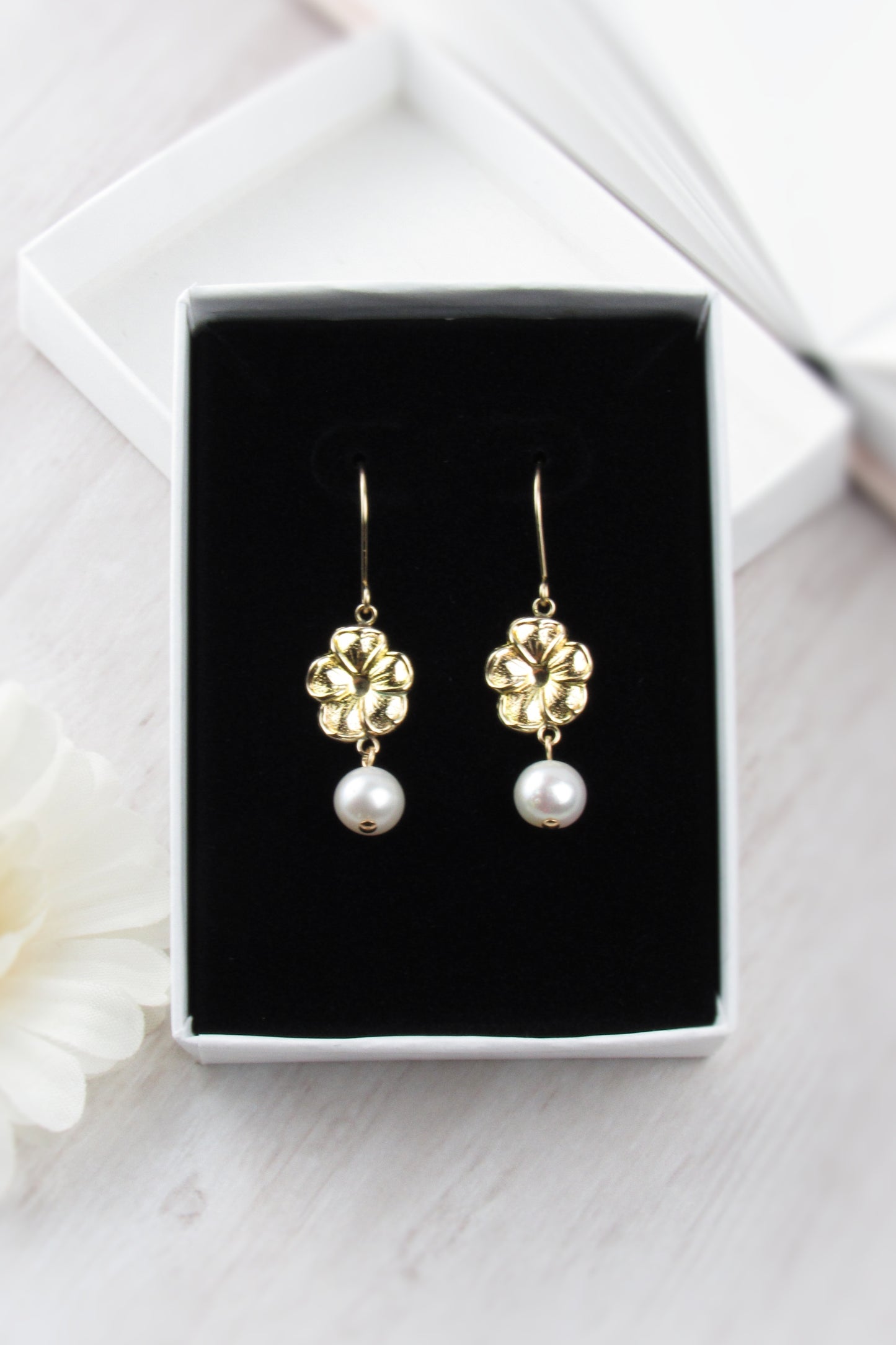 Gold Flower Pearl Dangle Earrings