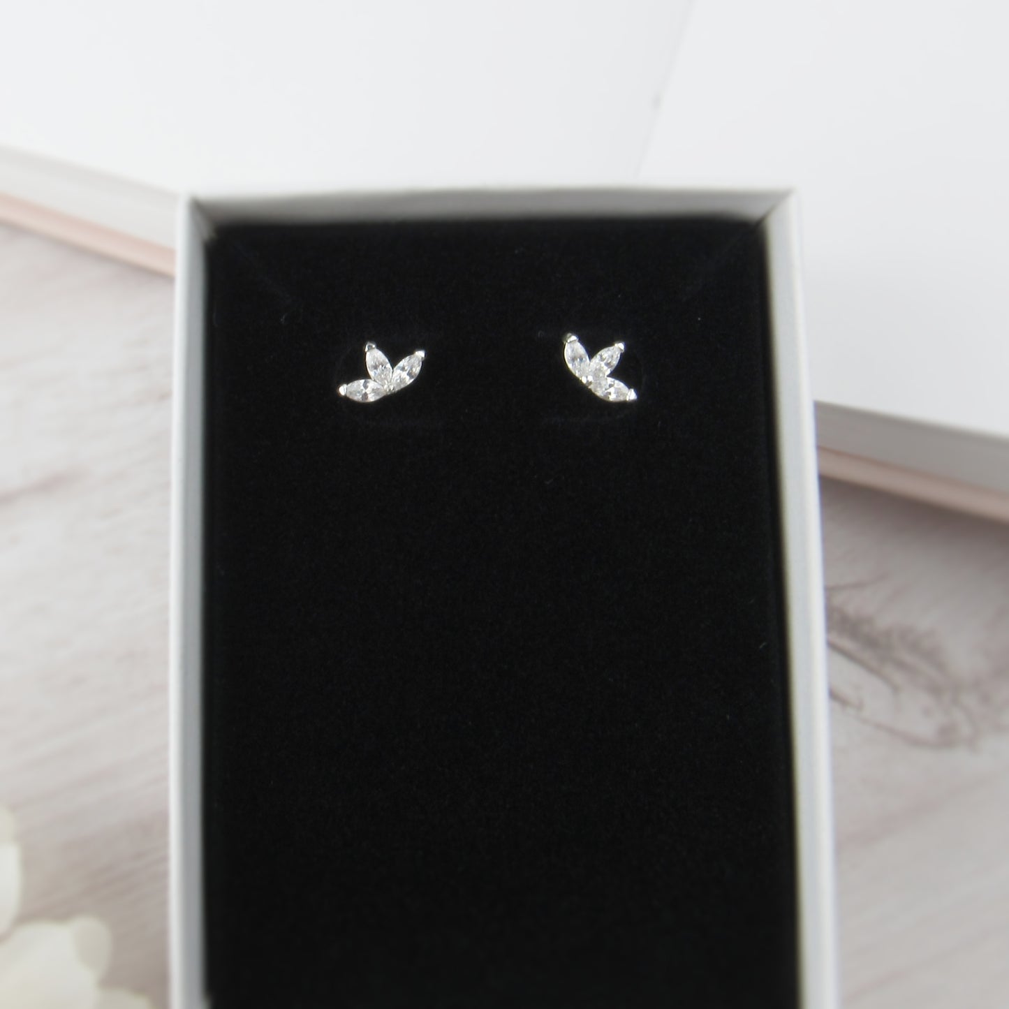 Tiny Rhinestone Leaflet Stud Earrings