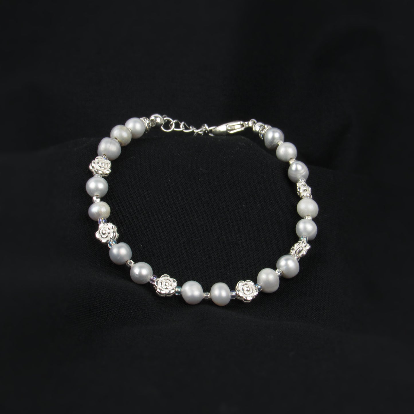 Gray Rose Bracelet with Freshwater Pearls
