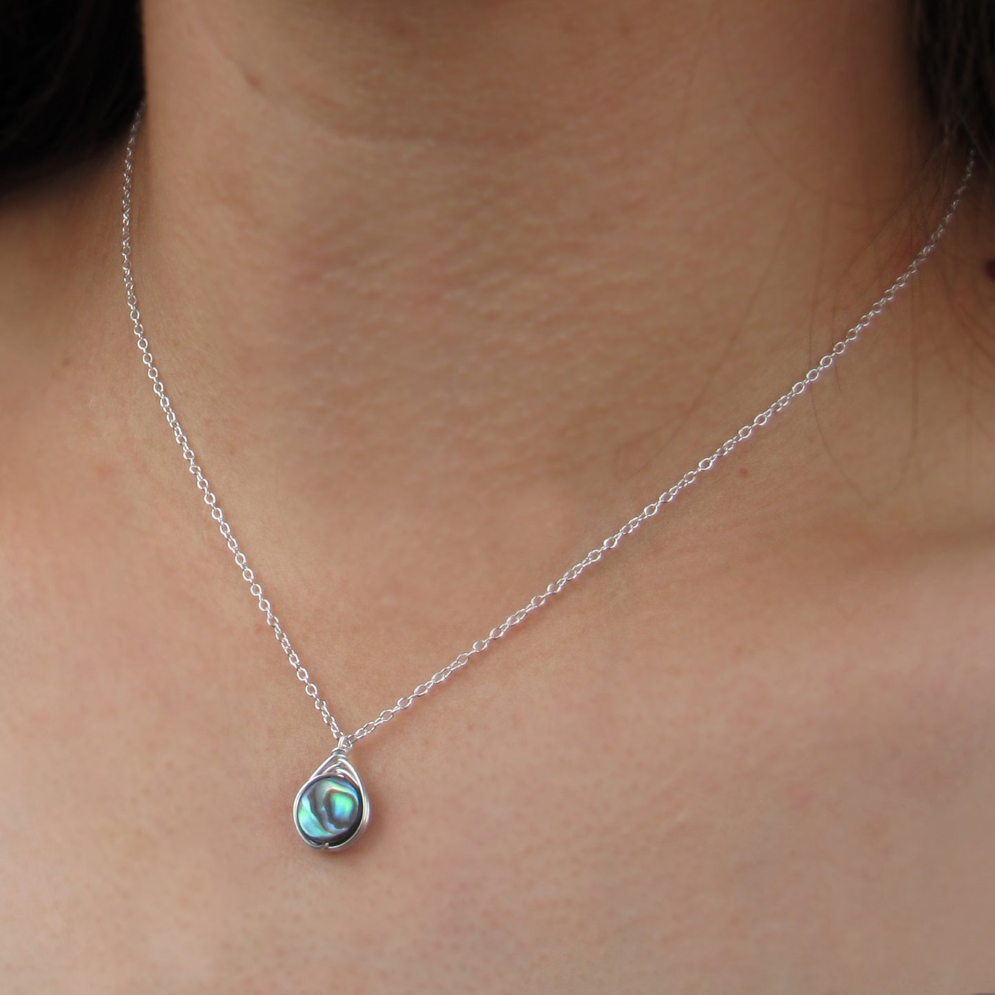 8mm Small Circle Abalone Necklace
