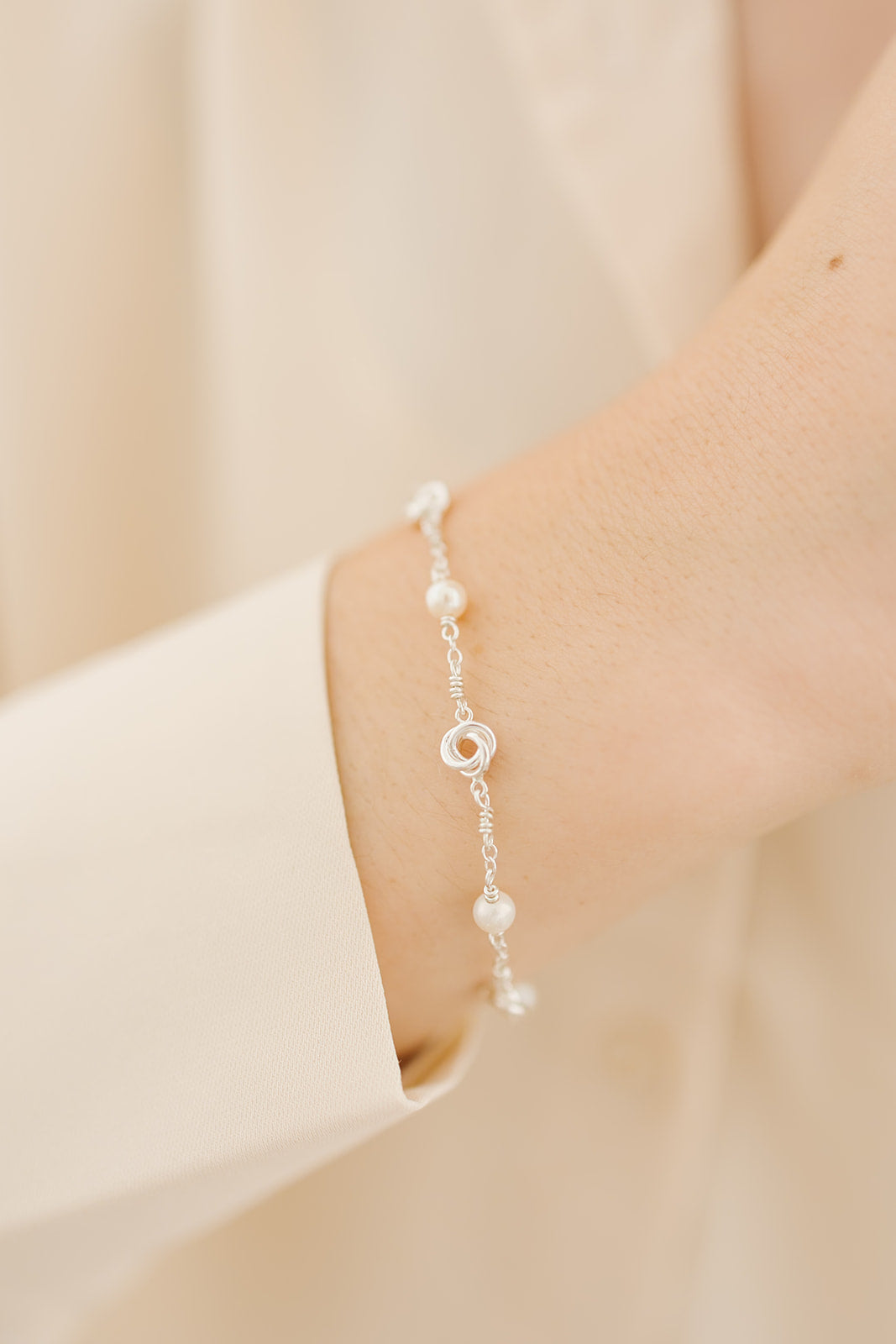 Elegant Pearl & Knot Bracelet (SPECIAL ORDER)