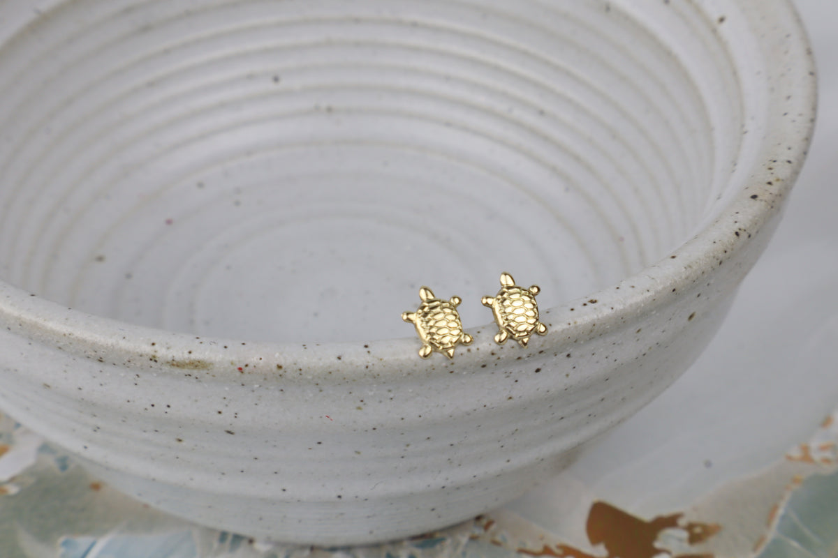 Mini Sea Turtle Earring Stud Earrings (Sterling Silver) (14k Gold-Filled)