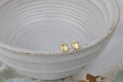 Mini Sea Turtle Earring Stud Earrings (Sterling Silver) (14k Gold-Filled)
